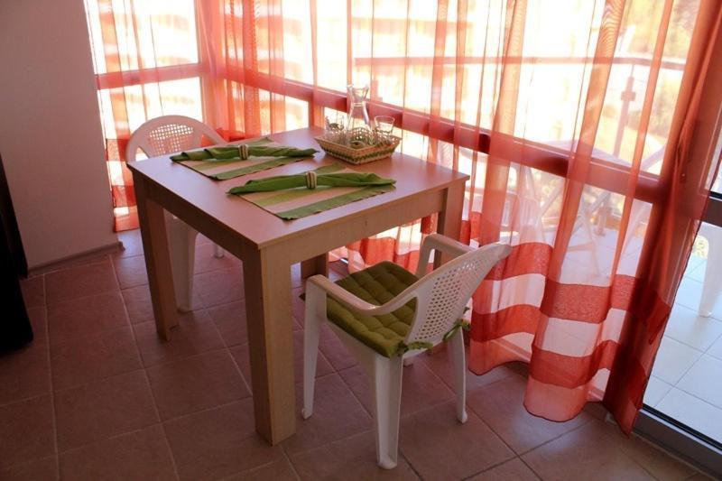 Apartcomplex Perla Napospart Szoba fotó